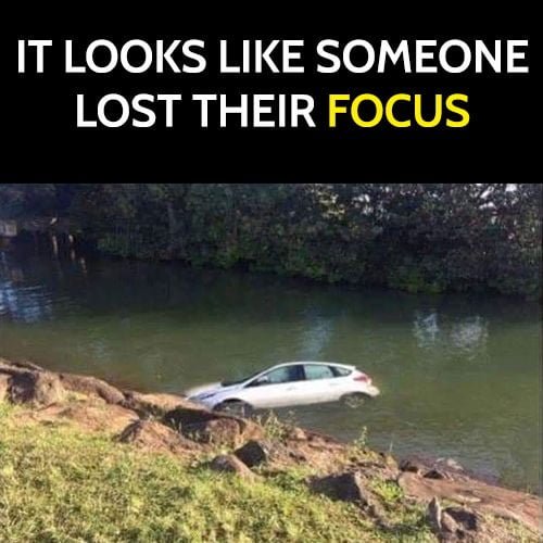 Funny meme: it looks like someone lost their focus.