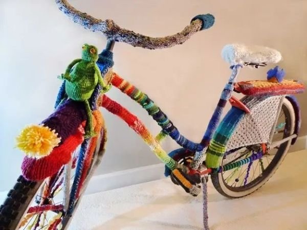 Ridiculous Funny Knitting Ideas Crochet Bike cosy