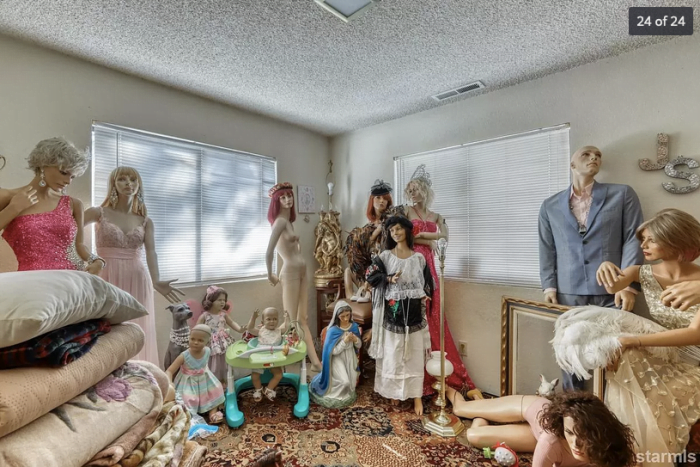 Bad real estate listing photos creepy mannequin