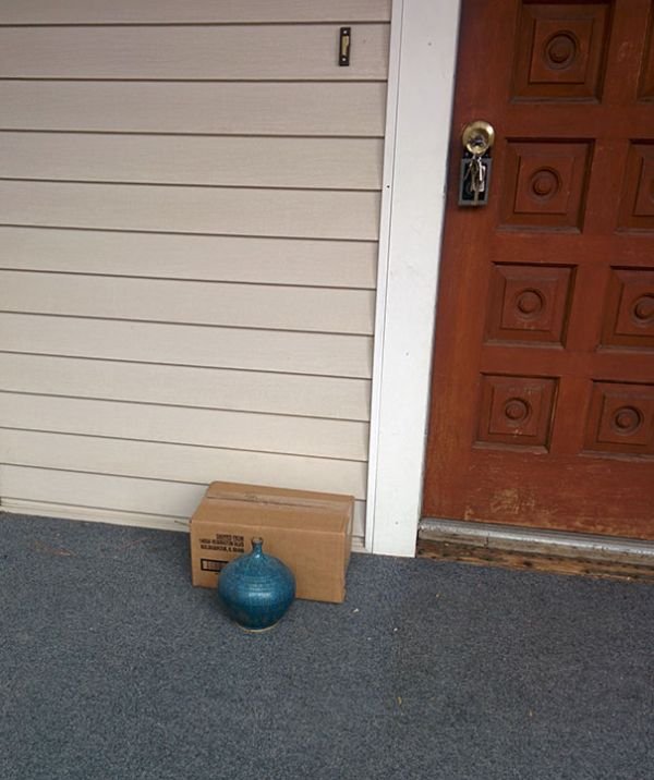 TOP Funny Delivery Drivers Fails Package Hide Fail