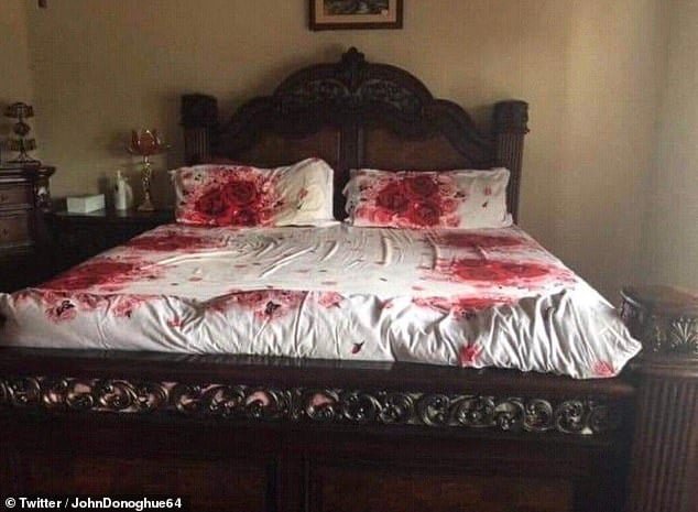 rose bed linen looks like blood