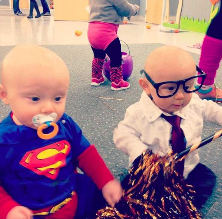 funny kids Halloween twins costume superman and clark kent