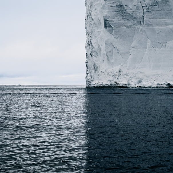 oddly satisfying photos perfect iceberg