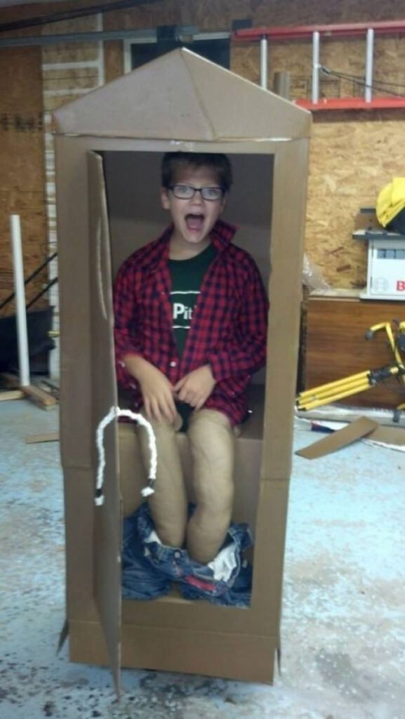 funny DIY children Halloween outfit idea toilet